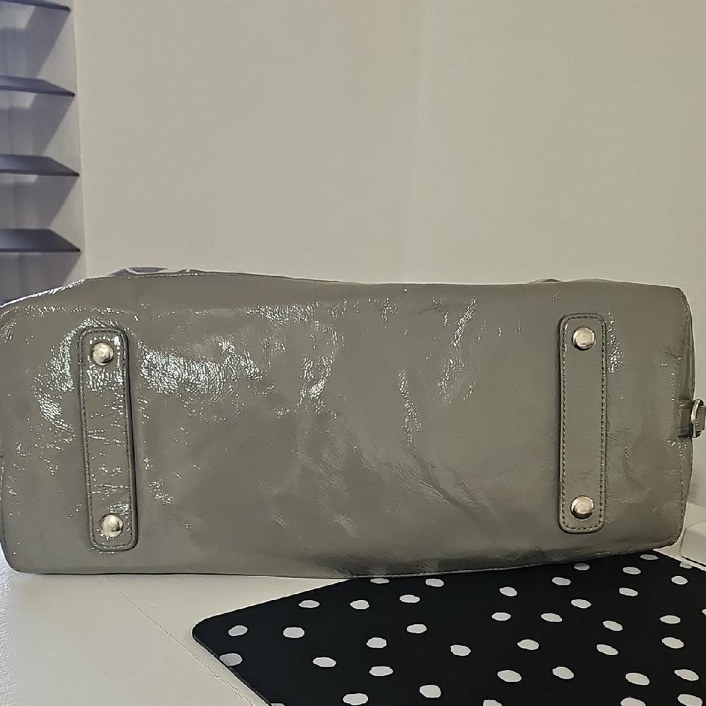 Coach Gray and Cream Tote Bag - Picture 4 of 11